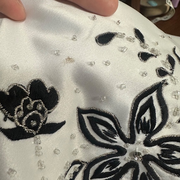 Vtg Morgan & Co Black & White Y2K Beaded Floral Embroidered Formal Prom Dress - Picture 9 of 11